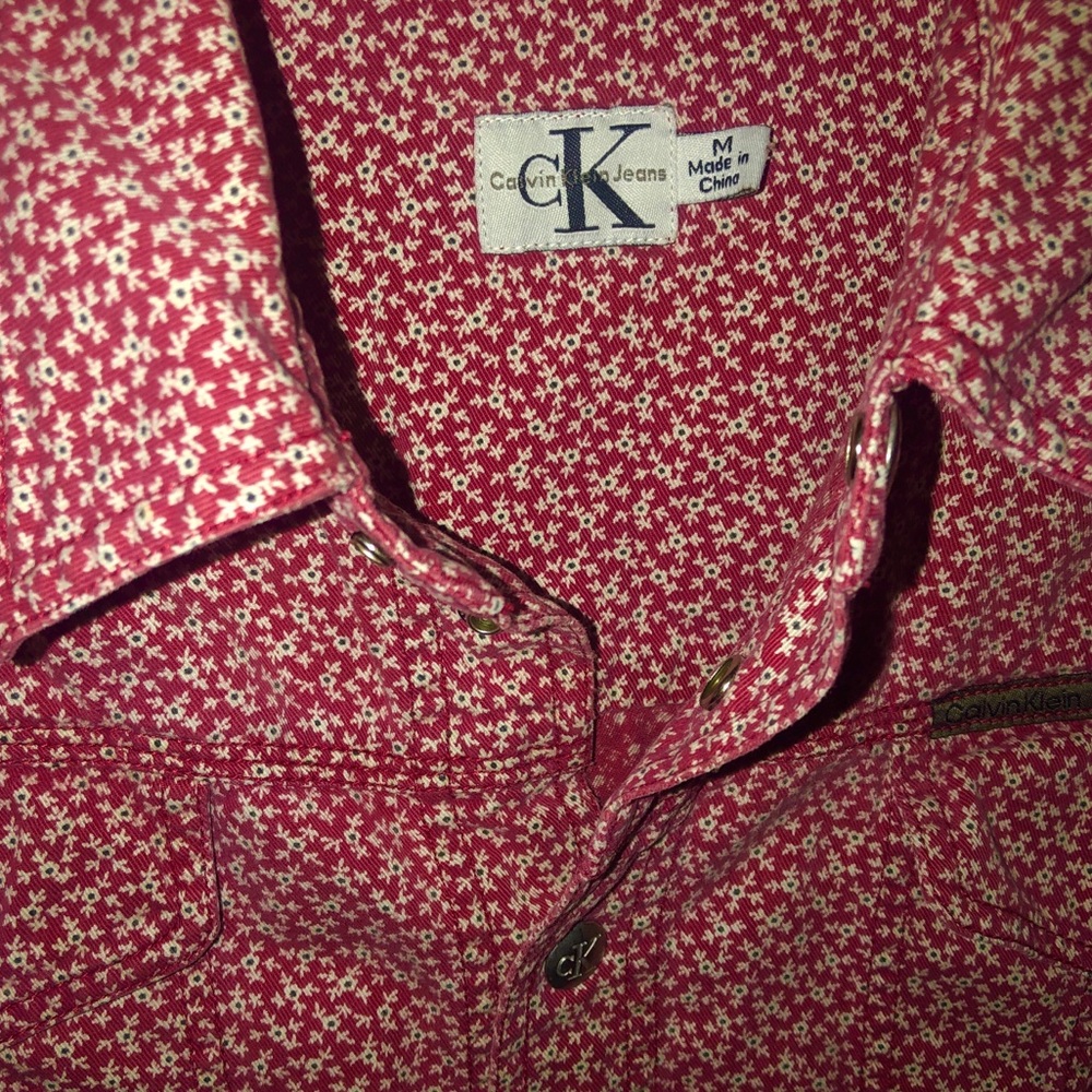 VINTAGE Calvin Klein flower print red shirt